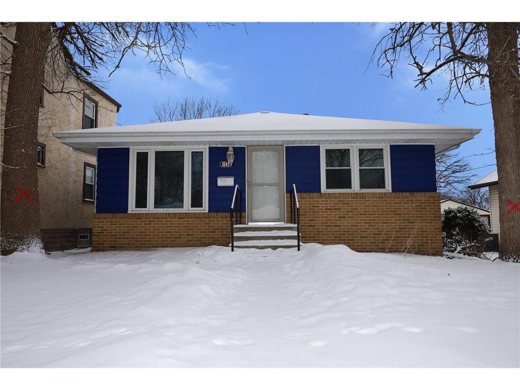 3549 Kyle Avenue N Crystal MN 55422 7024679 image1