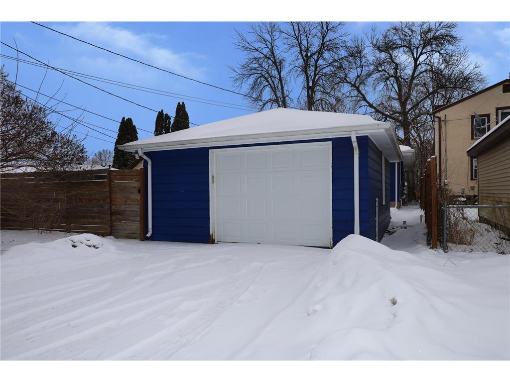 3549 Kyle Avenue N Crystal MN 55422 7024679 image22