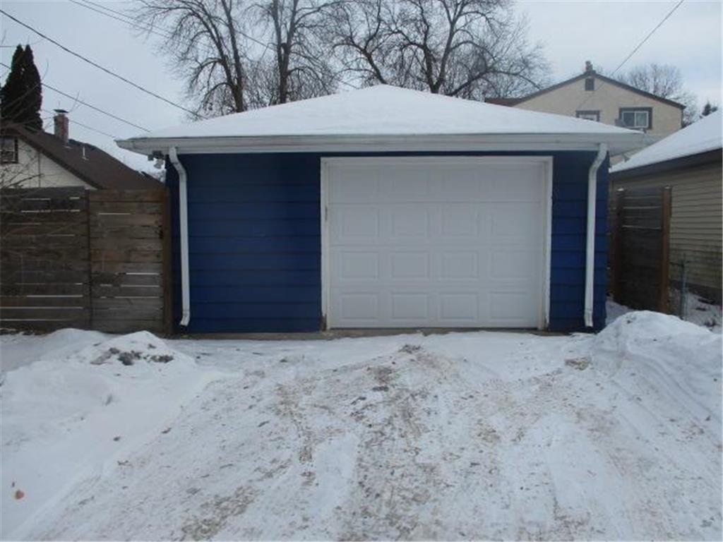 3549 Kyle Avenue N Crystal MN 55422 7024679 image35