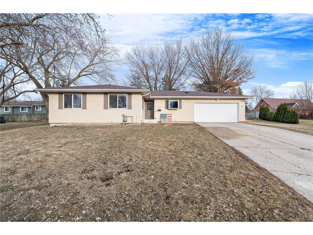 355 15th Street NE Owatonna MN 55060 7018803 image1