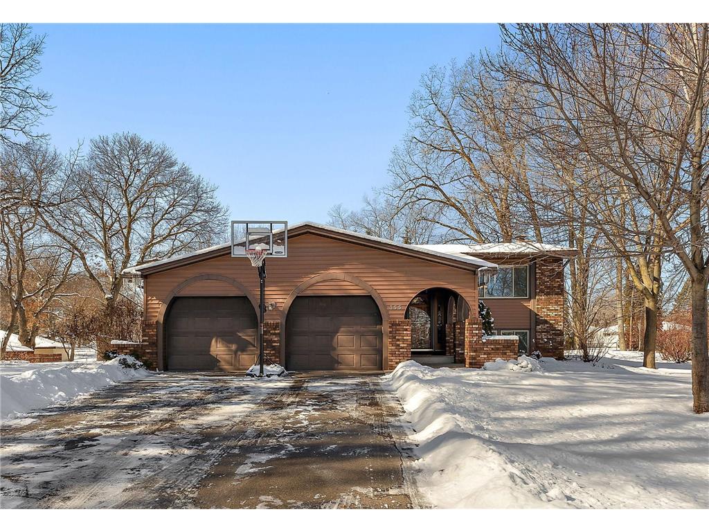 355 Grandview Avenue W Roseville MN 55113 6476606 image1