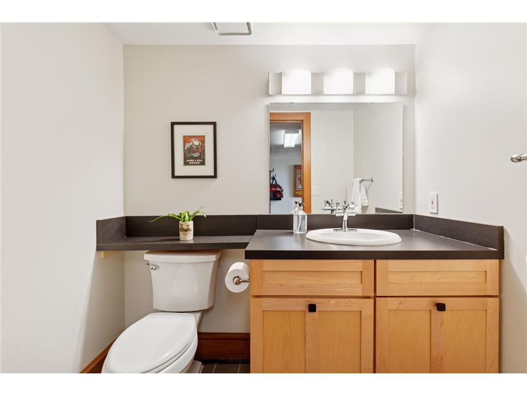 355 Kellogg Boulevard E #7 Saint Paul MN 55101 6782503 image14