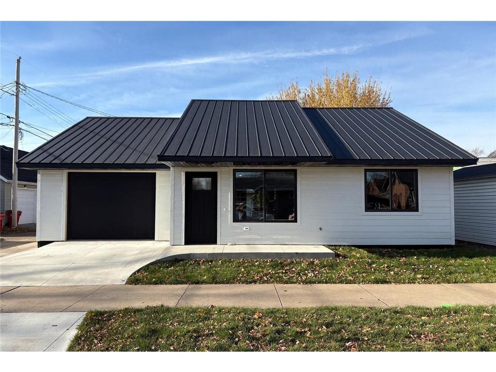 355 Laird Street Winona MN 55987 6826004 image1