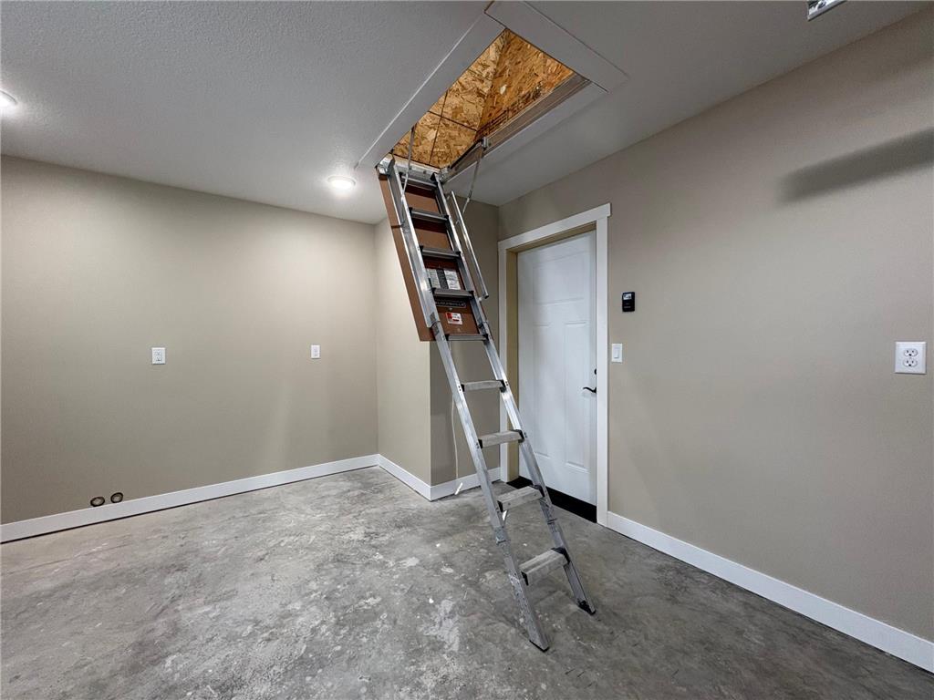 355 Laird Street Winona MN 55987 6826004 image24