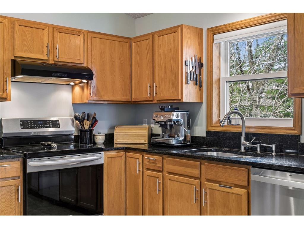 355 Parkview Lane S Maplewood MN 55119 7049089 image14