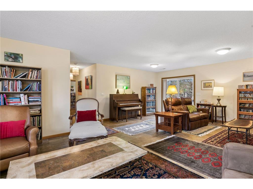 355 Parkview Lane S Maplewood MN 55119 7049089 image30