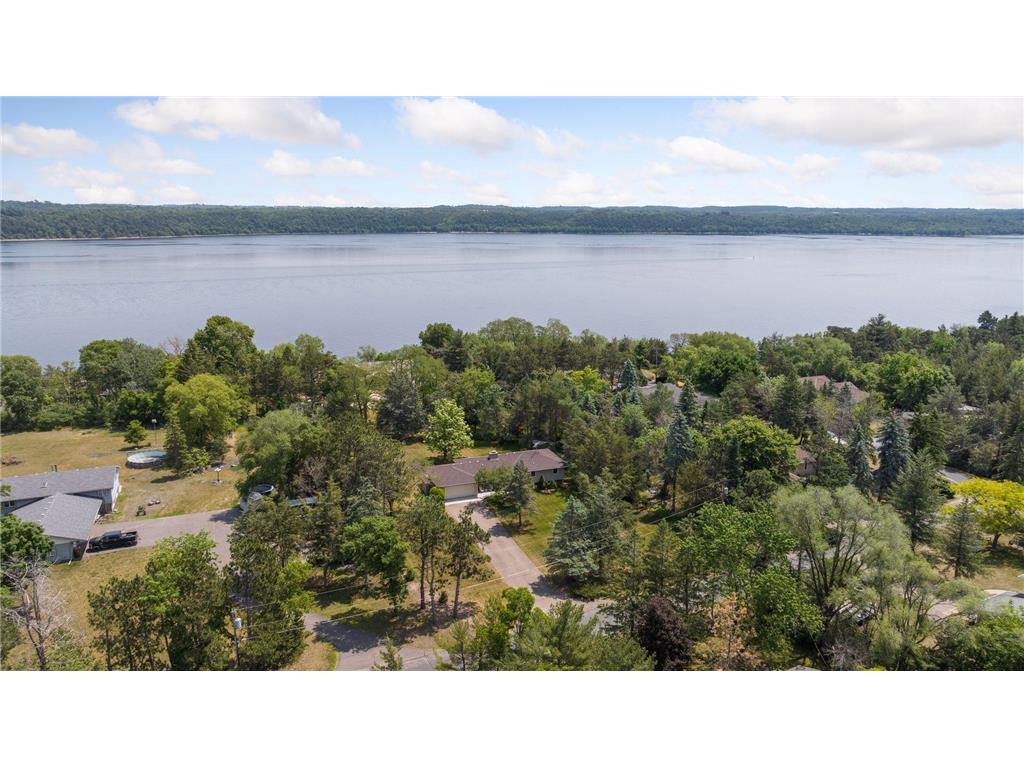 355 Quinlan Avenue S Lakeland Shores MN 55043 6386659 image1