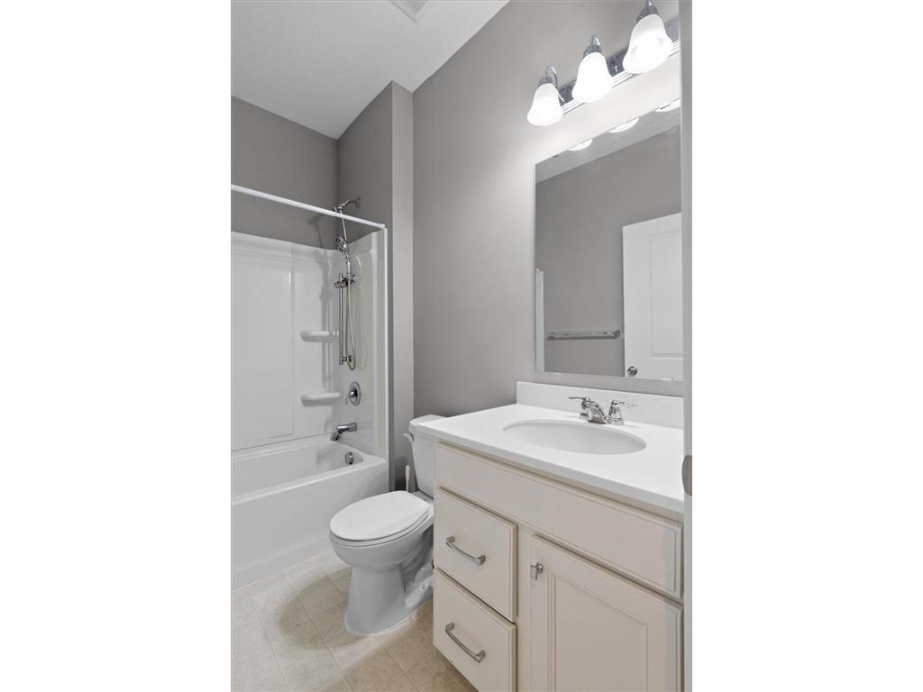 355 Rice Creek Boulevard NE Fridley MN 55432 7074194 image15