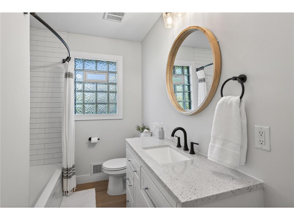 3550 Buchanan Street NE Minneapolis MN 55418 7078643 image24