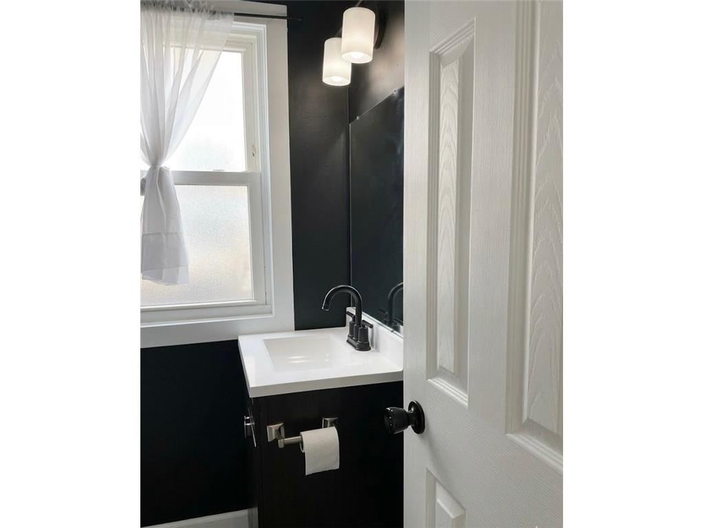 3550 Logan Avenue N Minneapolis MN 55412 7030835 image14