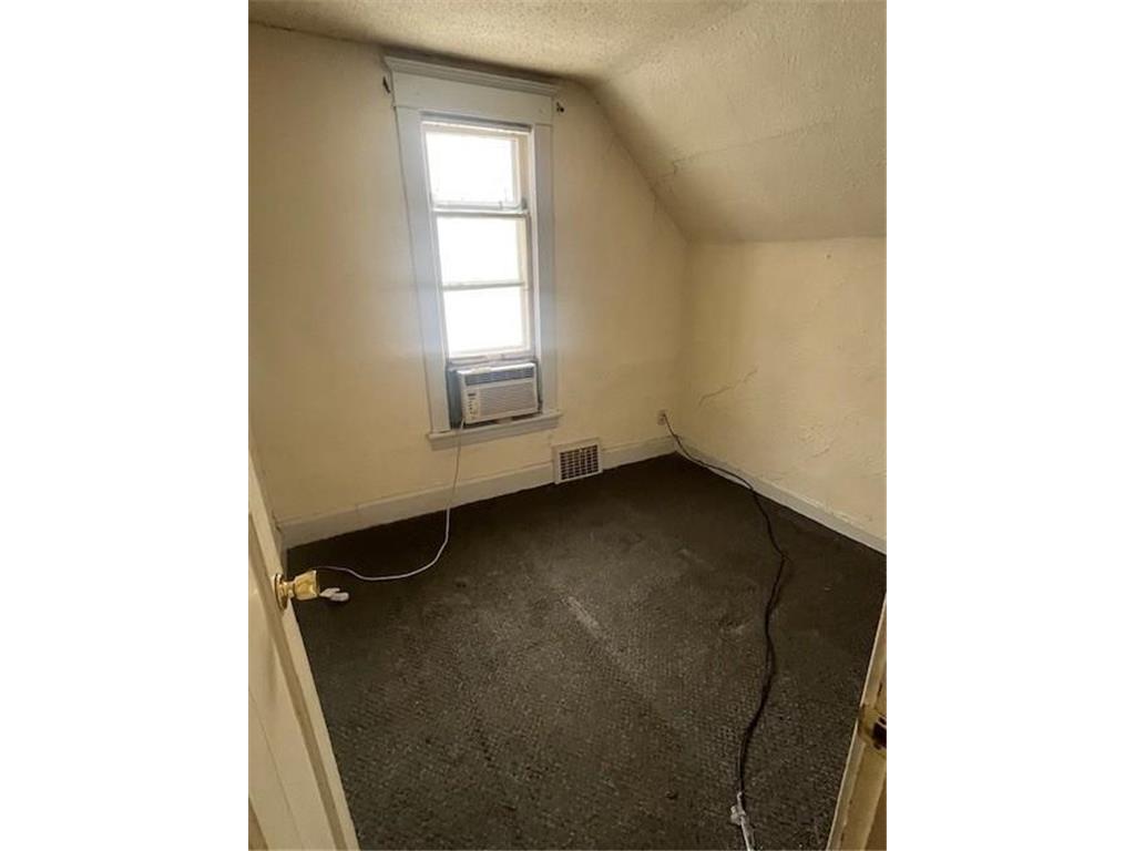 3550 Oliver Avenue N Minneapolis MN 55412 7018759 image10