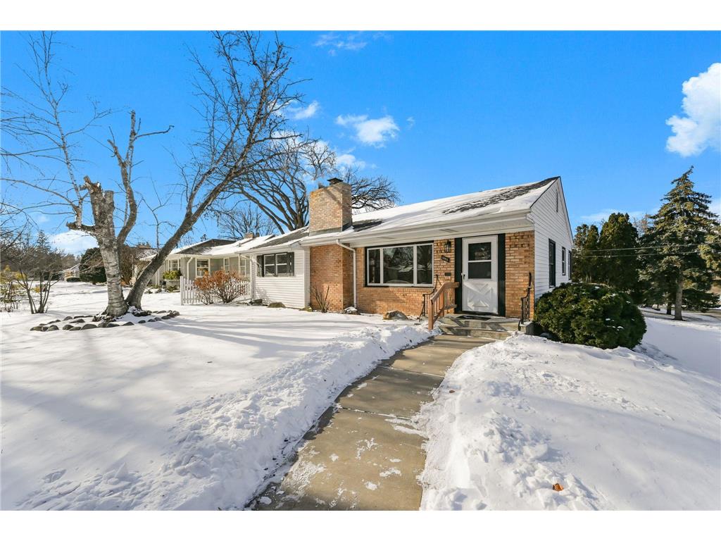 3553 Abbott Avenue N Robbinsdale MN 55422 7014391 image1