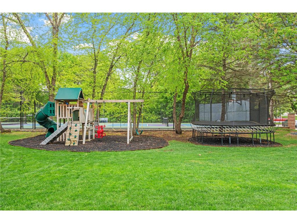 3554 Fairway Court Minnetonka MN 55305 7069072 image100