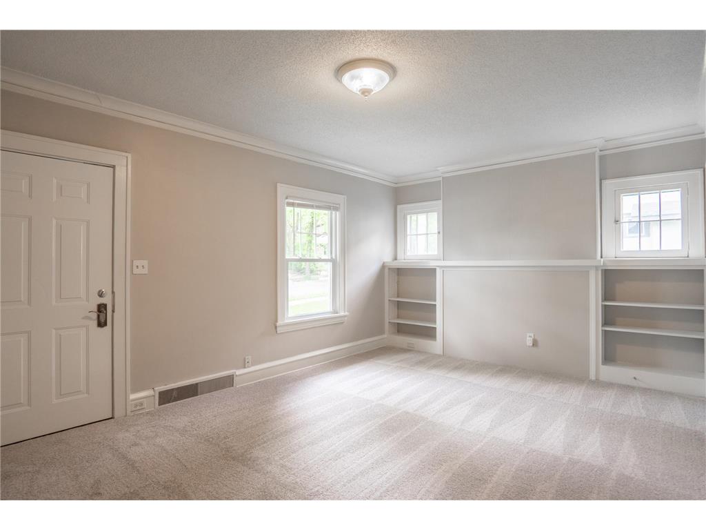 3555 Queen Avenue N Minneapolis MN 55412 7015617 image15