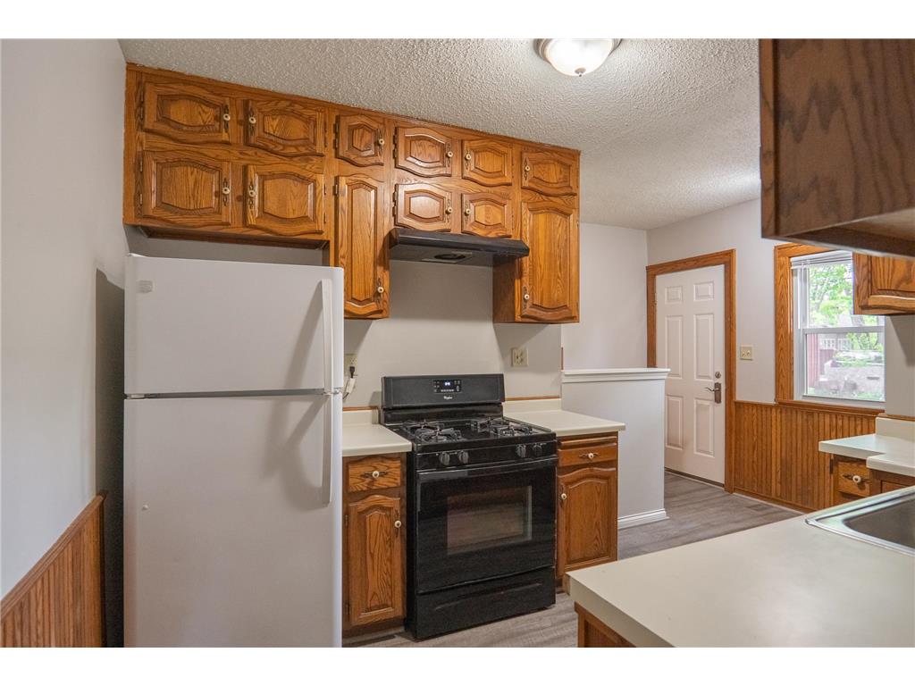 3555 Queen Avenue N Minneapolis MN 55412 7015617 image2