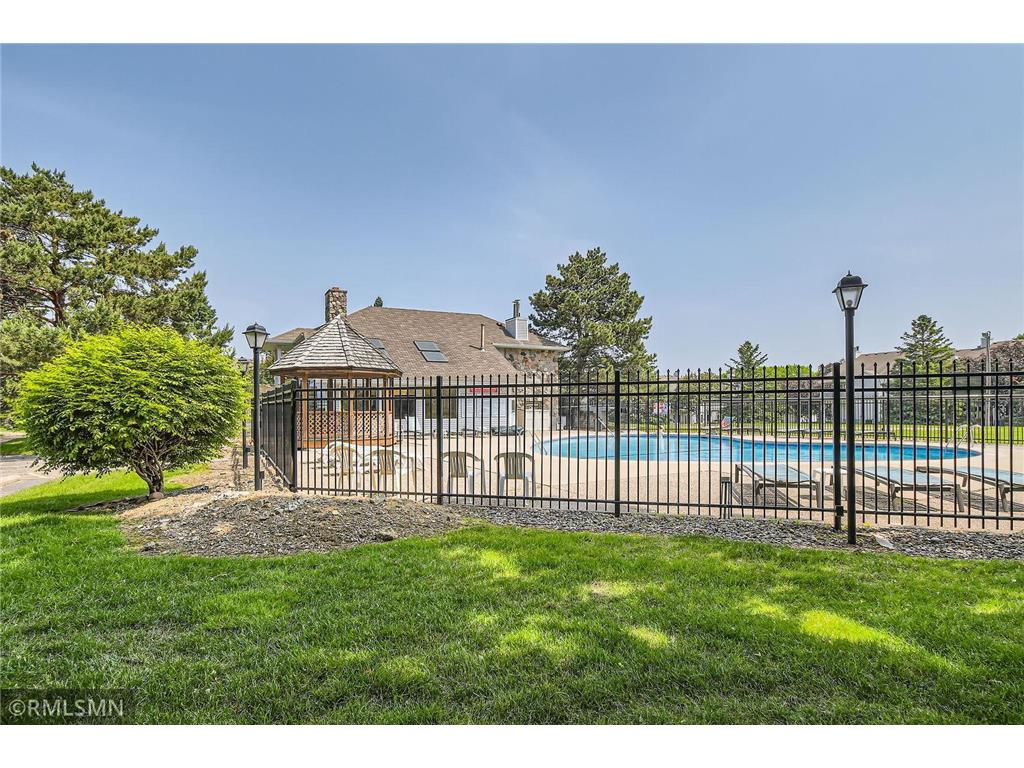 3557 Blue Jay Way #102 Eagan MN 55123 6792703 image11