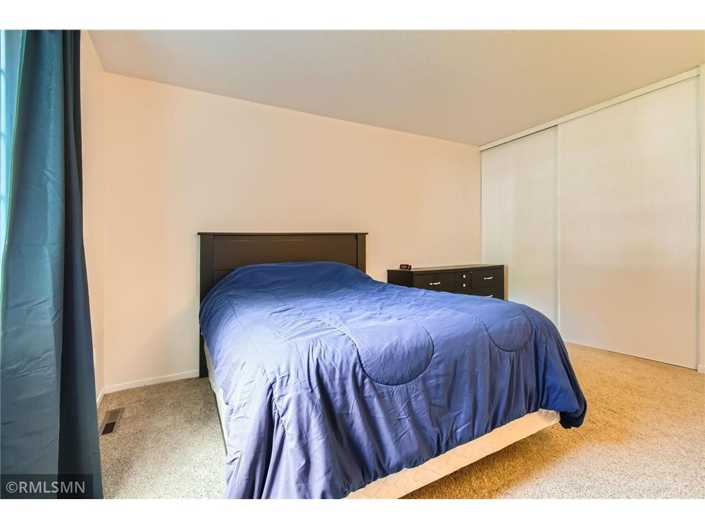 3557 Blue Jay Way #102 Eagan MN 55123 6792703 image7