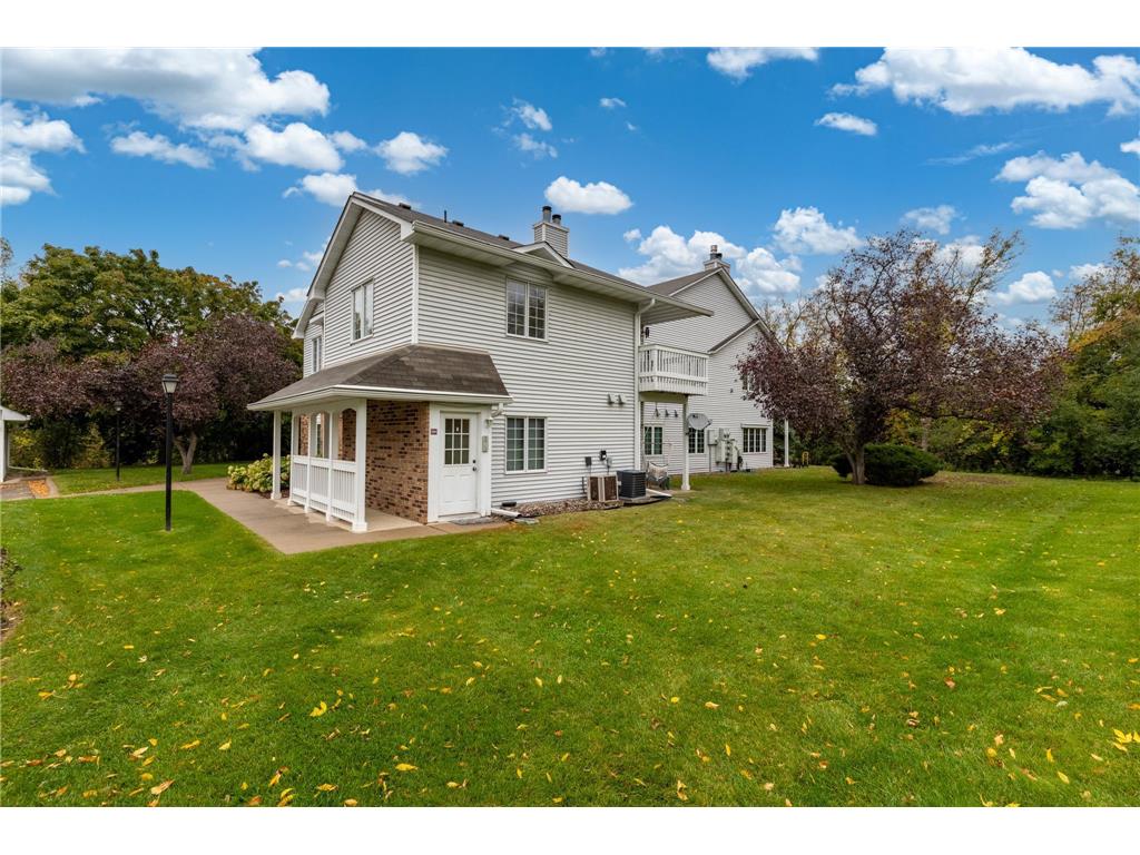 3557 Blue Jay Way #200 Eagan MN 55123 6799615 image1