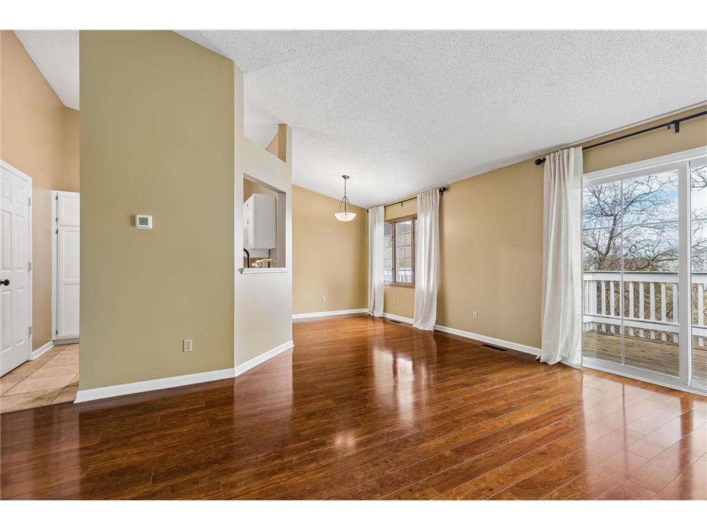 3557 Blue Jay Way #202 Eagan MN 55123 7055831 image10