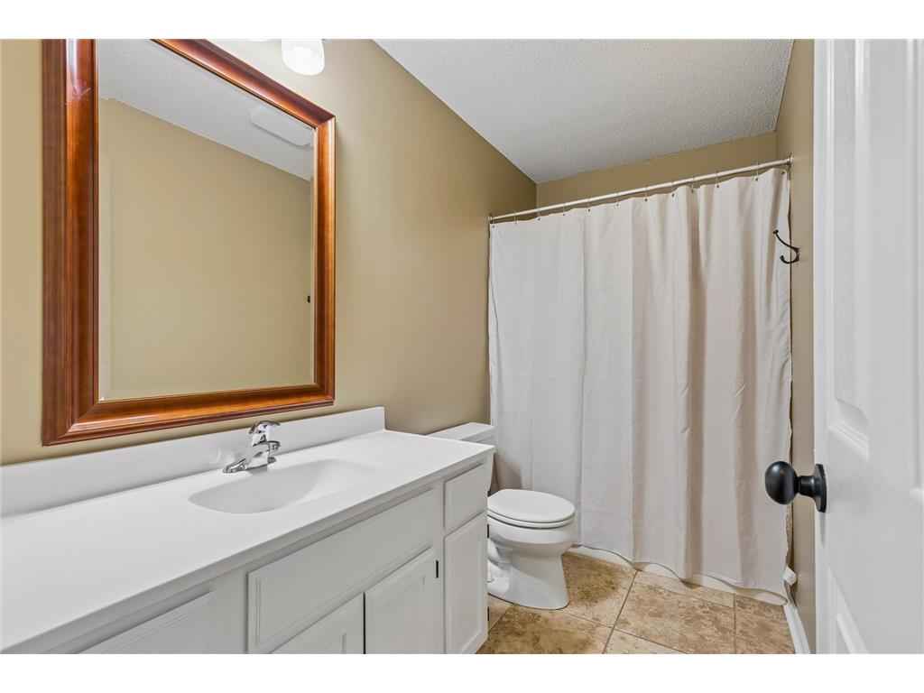 3557 Blue Jay Way #202 Eagan MN 55123 7055831 image14