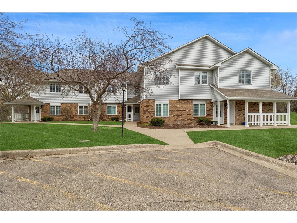 3557 Blue Jay Way #202 Eagan MN 55123 7055831 image2