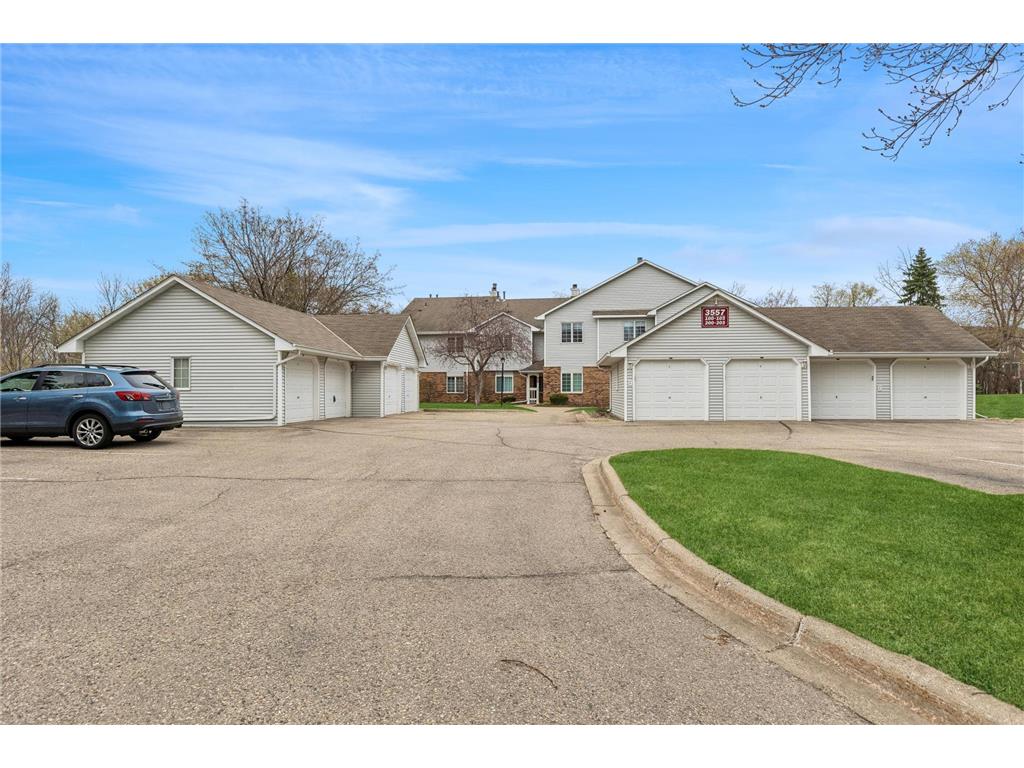3557 Blue Jay Way #202 Eagan MN 55123 7055831 image3