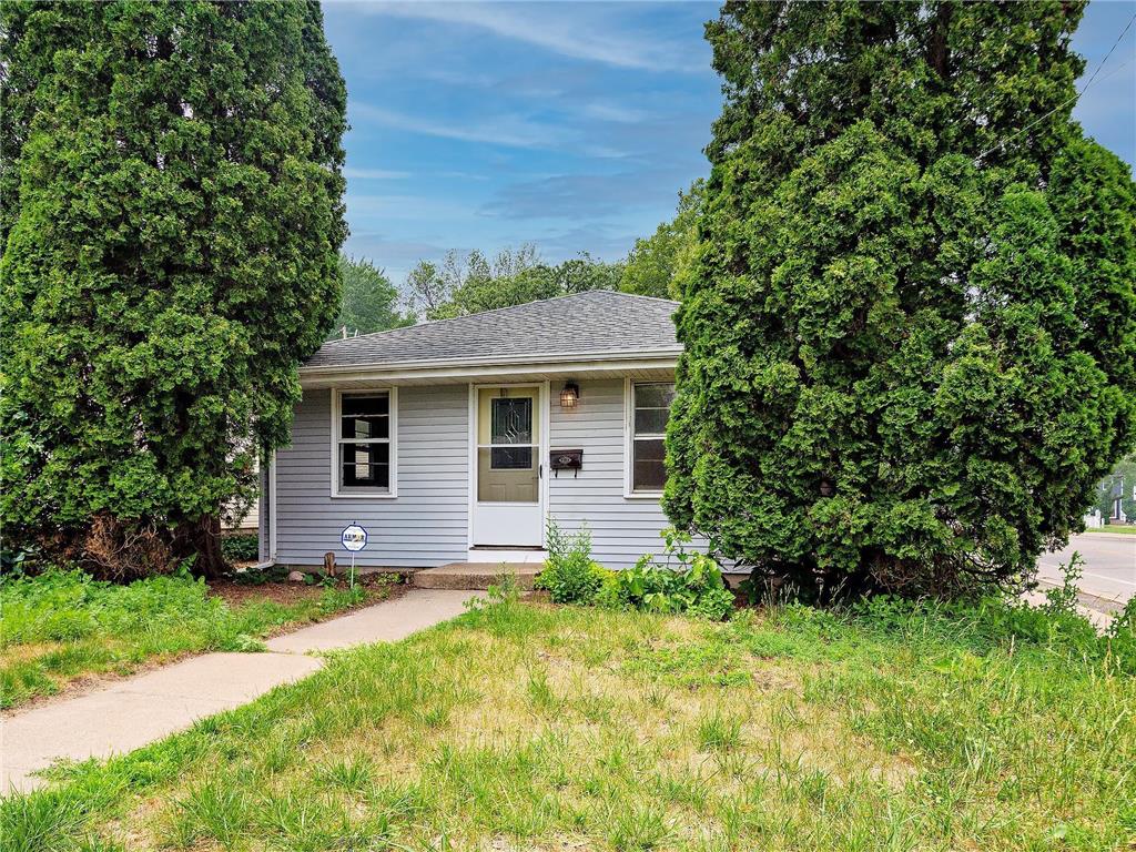 3557 Kyle Avenue N Crystal MN 55422 6395909 image1