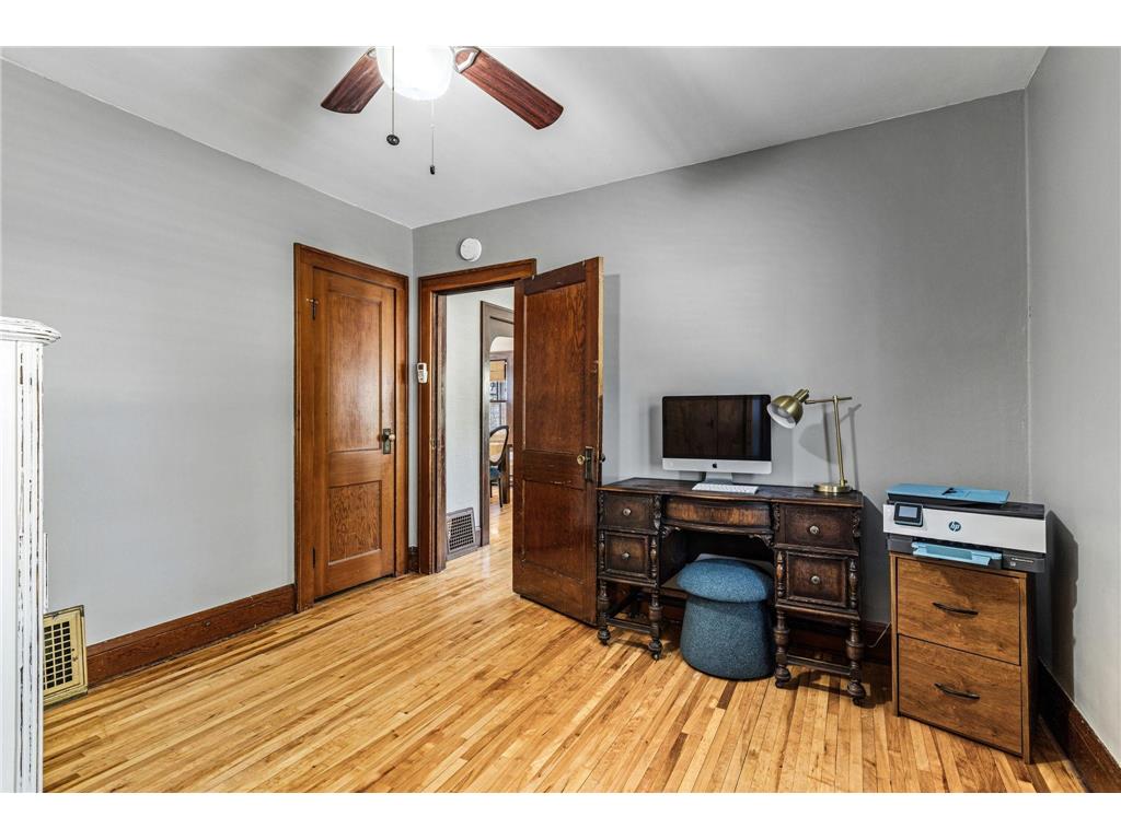 3559 2nd Street NE Minneapolis MN 55418 7057413 image20