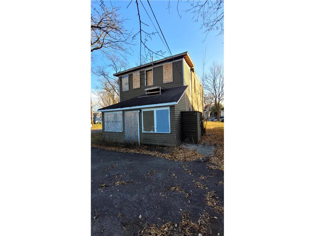 3559 Girard Avenue N Minneapolis MN 55412 6817061 image6