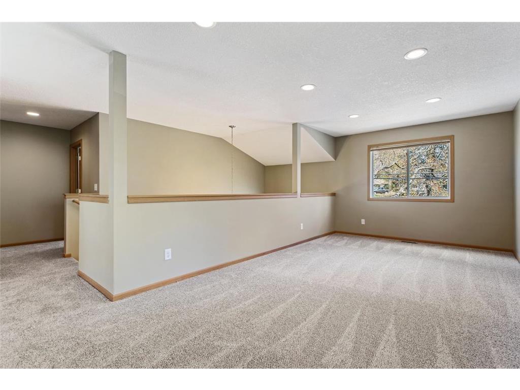 356 Arlington Avenue W Saint Paul MN 55117 7082045 image2