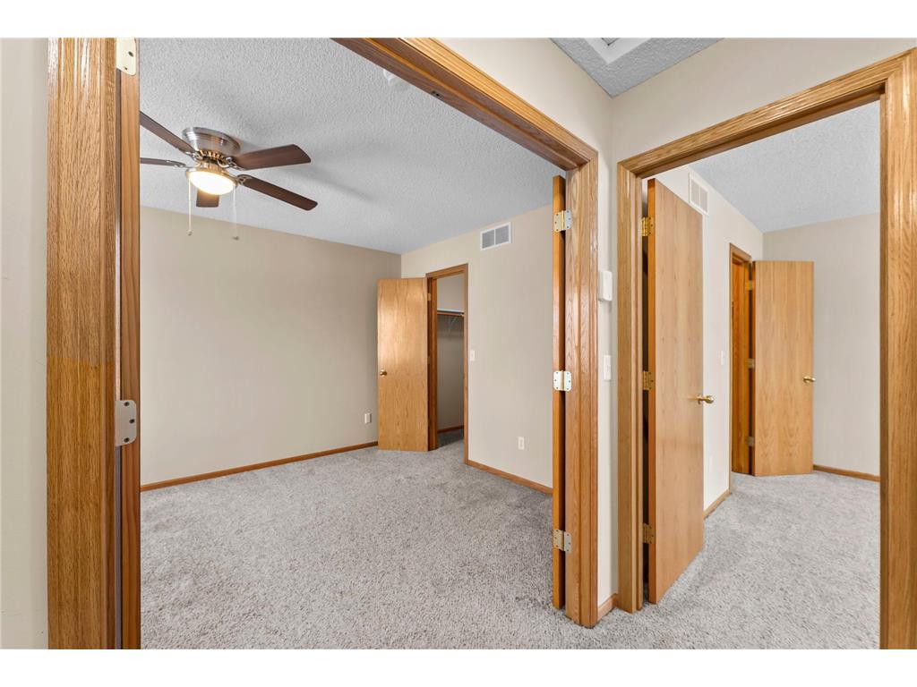 356 Gironde Court Woodbury MN 55125 7006269 image21