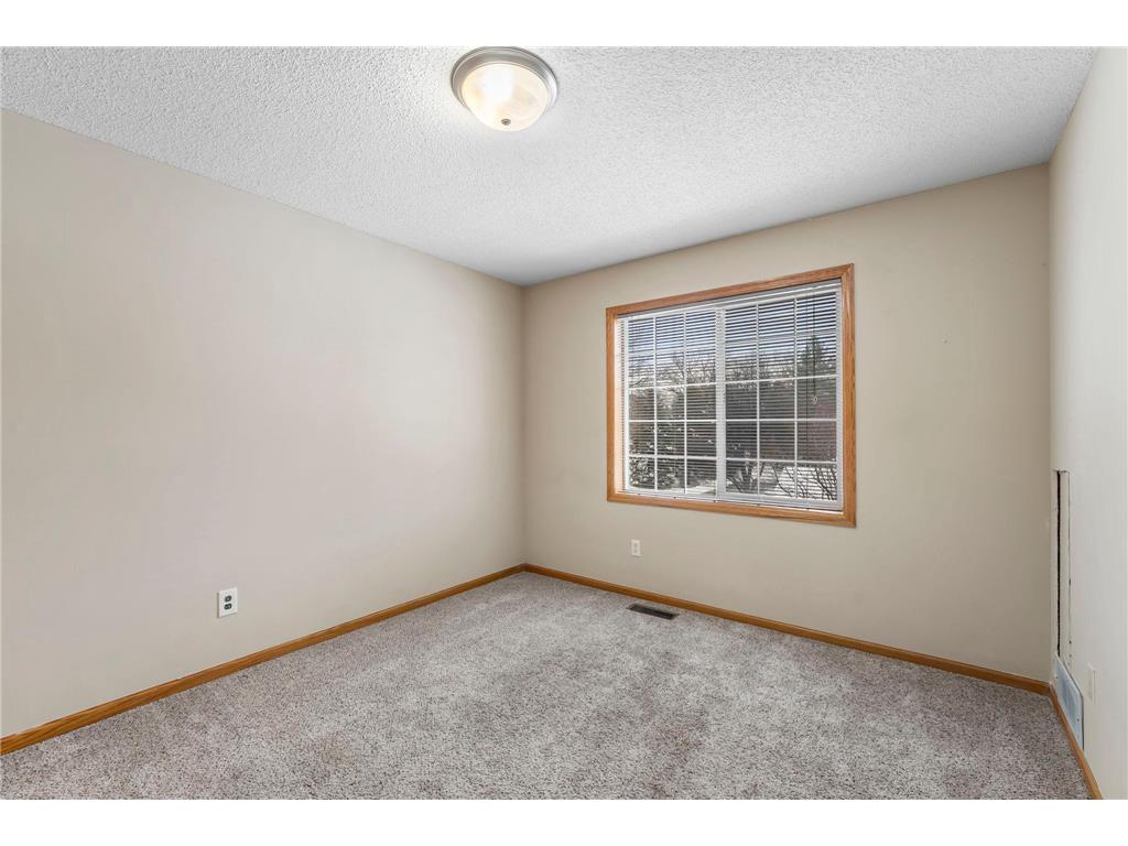 356 Gironde Court Woodbury MN 55125 7006269 image25