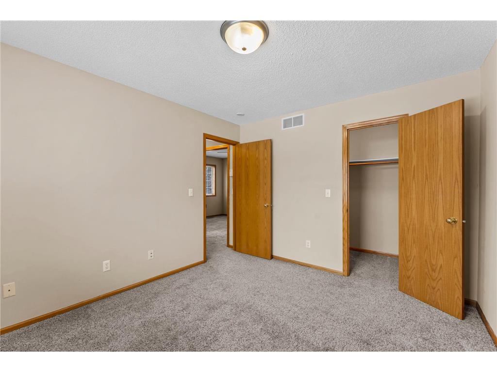 356 Gironde Court Woodbury MN 55125 7006269 image26