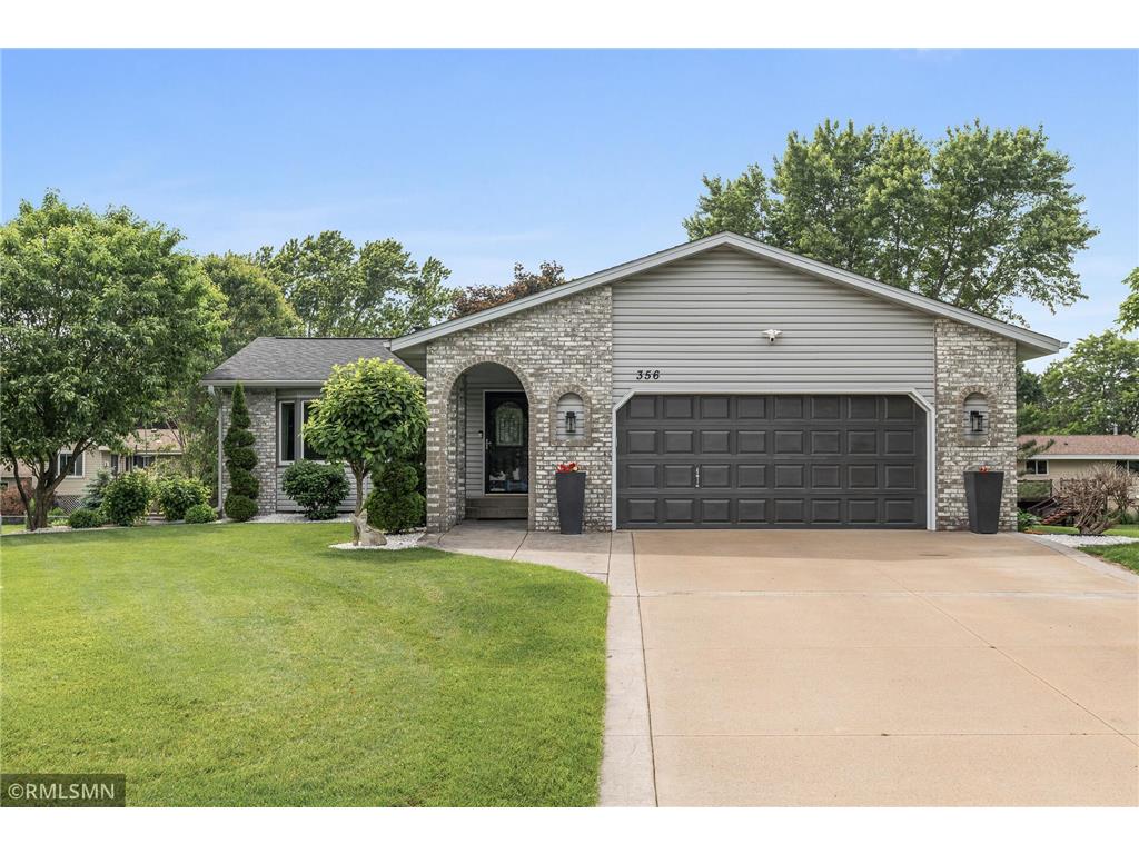356 James Court Mahtomedi MN 55115 6737800 image1