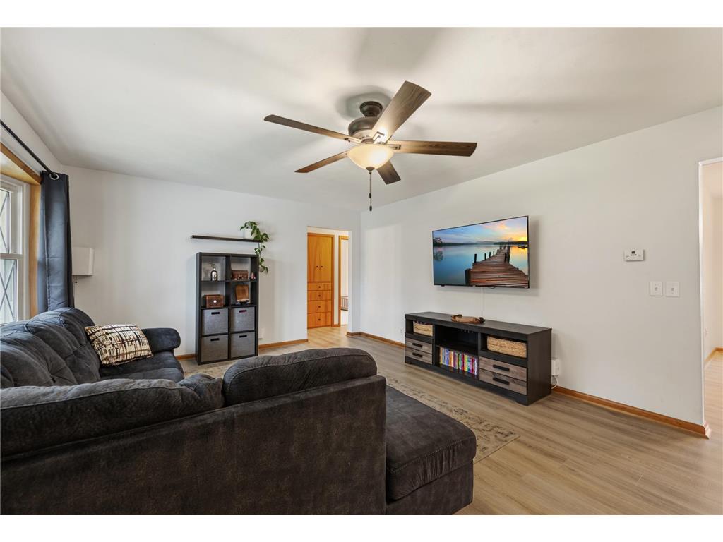 356 Mcindoe Street Owatonna MN 55060 7084096 image4