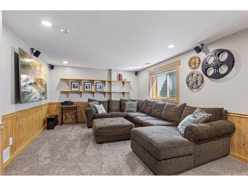356 Pendryn Hill Curve Woodbury MN 55125 7014424 image36