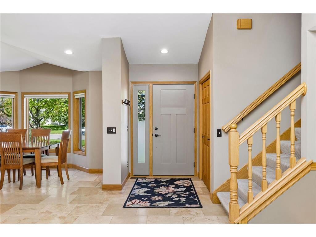 356 Pendryn Hill Curve Woodbury MN 55125 7014424 image52