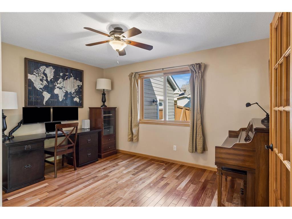 356 Pendryn Hill Curve Woodbury MN 55125 7014424 image56