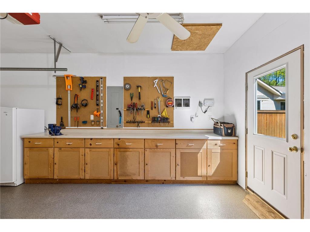 356 Pendryn Hill Curve Woodbury MN 55125 7014424 image57