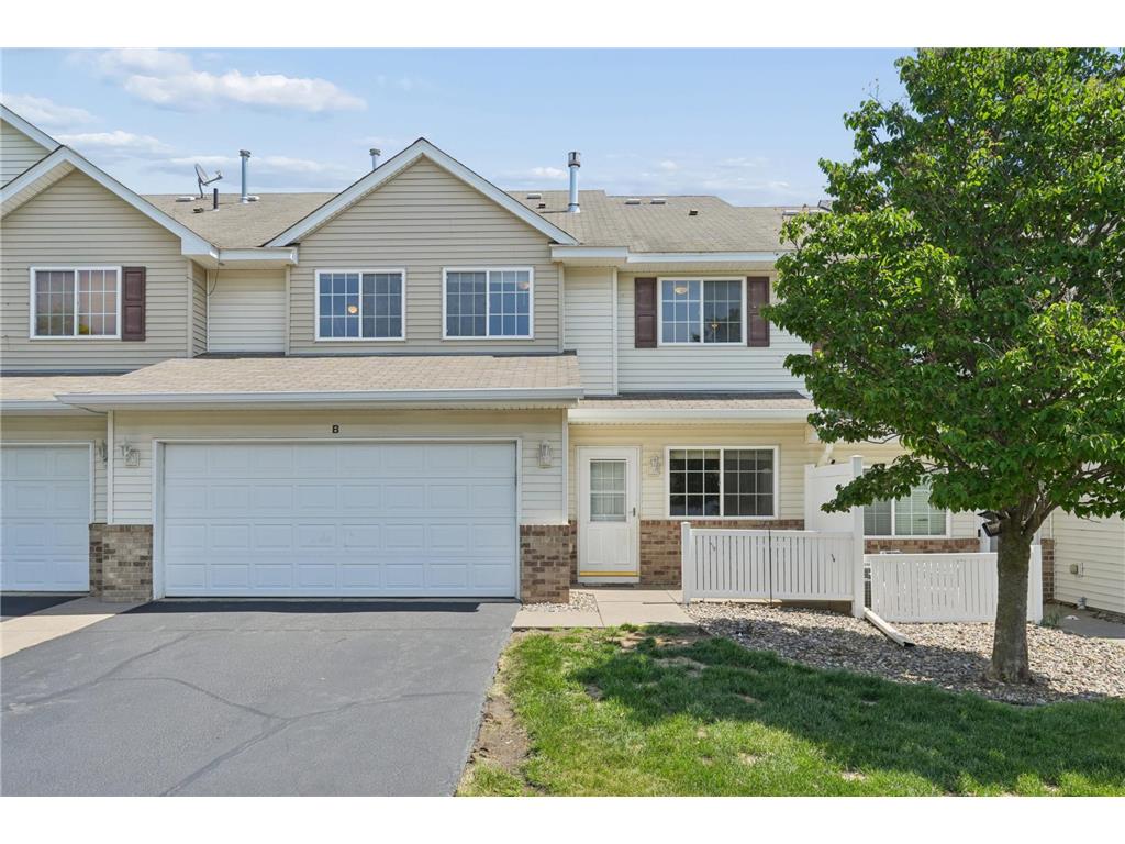 3560 Sterling Heights Drive #B River Falls WI 54022 7079355 image1