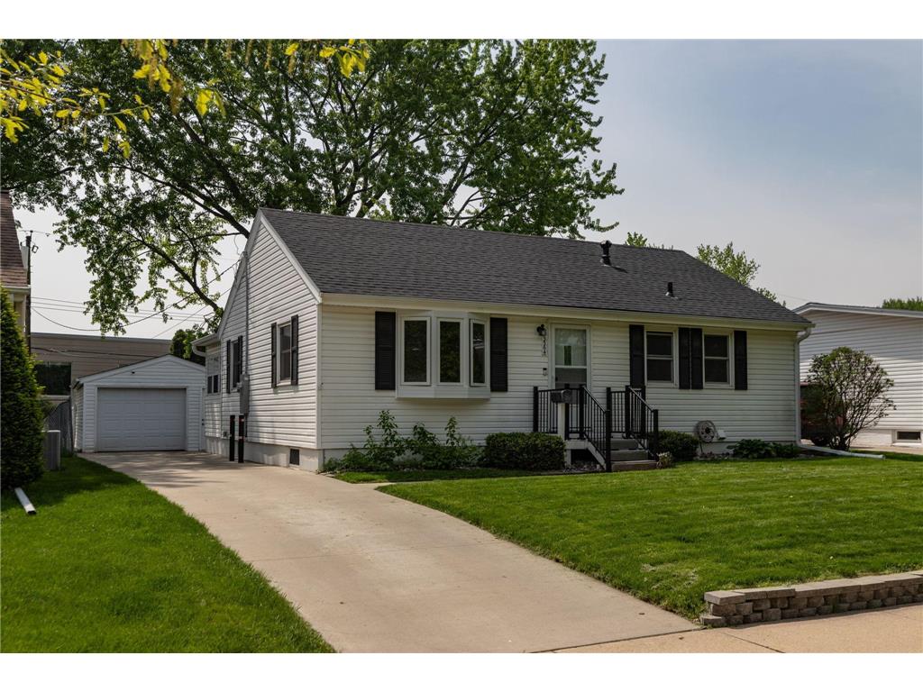 3564 6th Place NW Rochester MN 55901 6529609 image1