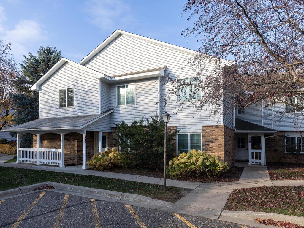 3566 Blue Jay Way #106 Eagan MN 55123 6454774 image1