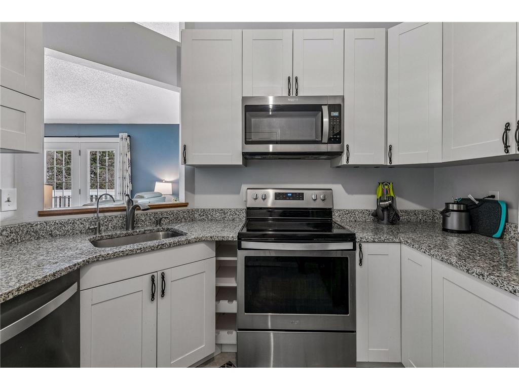 3566 Blue Jay Way #205 Eagan MN 55123 7055727 image15