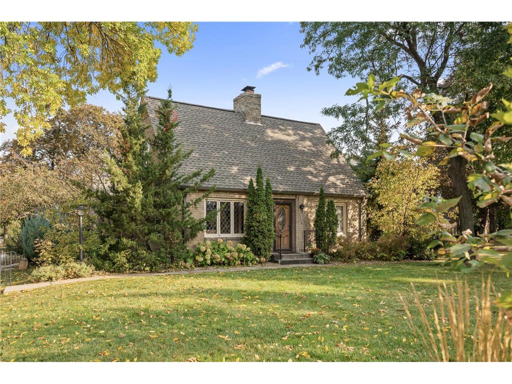 3566 Edmund Boulevard Minneapolis MN 55406 6672013 image1