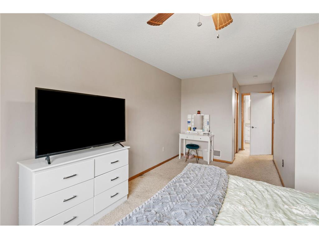3568 131st Lane NW #13 Coon Rapids MN 55448 7083159 image24