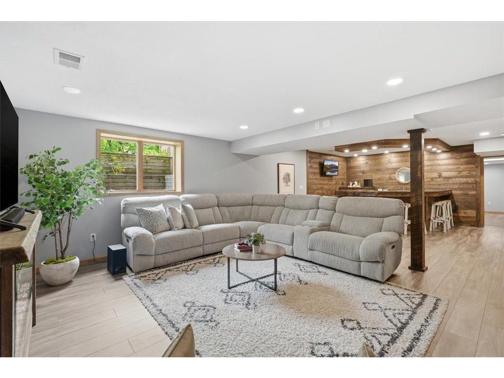 357 6th Street N Bayport MN 55003 7071965 image28