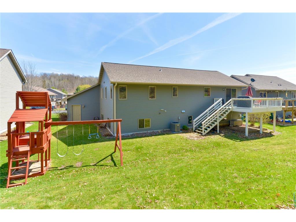 357 Glenmeadow Street River Falls WI 54022 7059384 image18