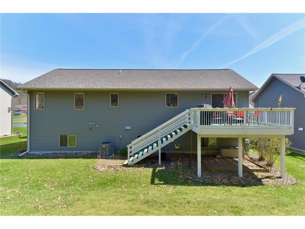 357 Glenmeadow Street River Falls WI 54022 7059384 image19