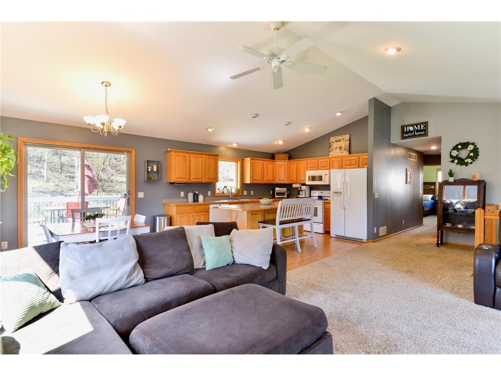 357 Glenmeadow Street River Falls WI 54022 7059384 image6
