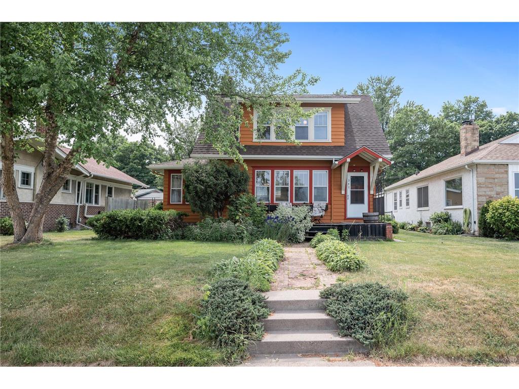357 Grand Avenue W South Saint Paul MN 55075 6383540 image1